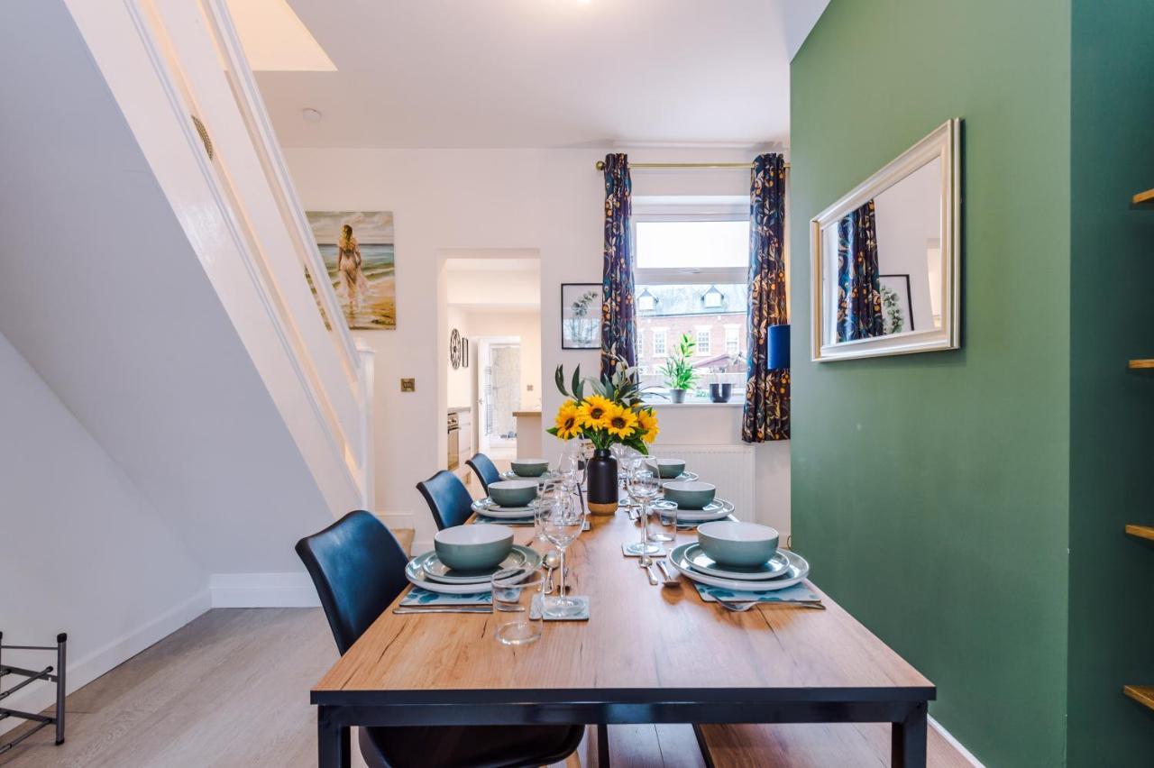 Stunning 3-Bed Home In Nantwich By 53 Degrees Property - Amazing Location, Ideal For Groups - Sleeps 6 Luaran gambar