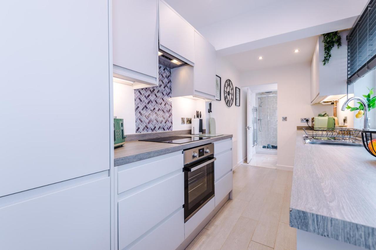 Stunning 3-Bed Home In Nantwich By 53 Degrees Property - Amazing Location, Ideal For Groups - Sleeps 6 Luaran gambar
