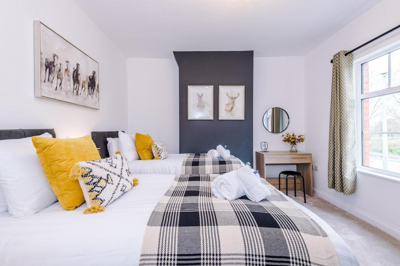 Stunning 3-Bed Home In Nantwich By 53 Degrees Property - Amazing Location, Ideal For Groups - Sleeps 6 Luaran gambar